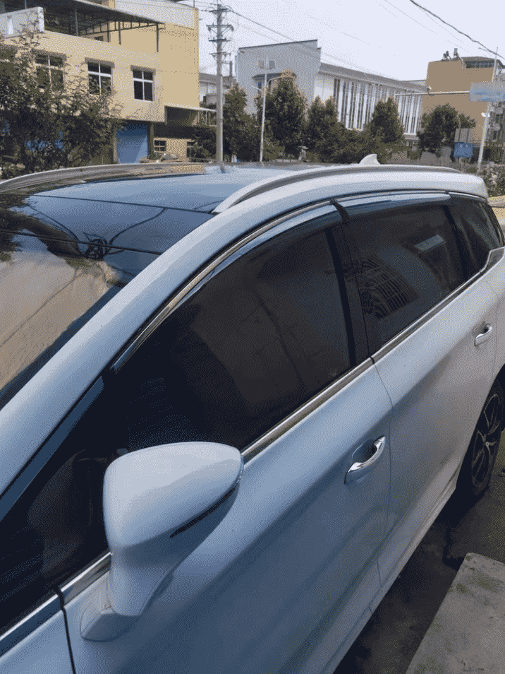 Xevaban.com ở 214 Giải Phóng là đơn vị chuyên cung cấp phụ kiện oto, đồ chơi oto, đồ chơi M6, phụ kiện M6, xevaban, 214 giải phóng, vè che mưa byd m6, lưỡi che mưa byd m6, miếng che mưa cưa sổ byd m6.